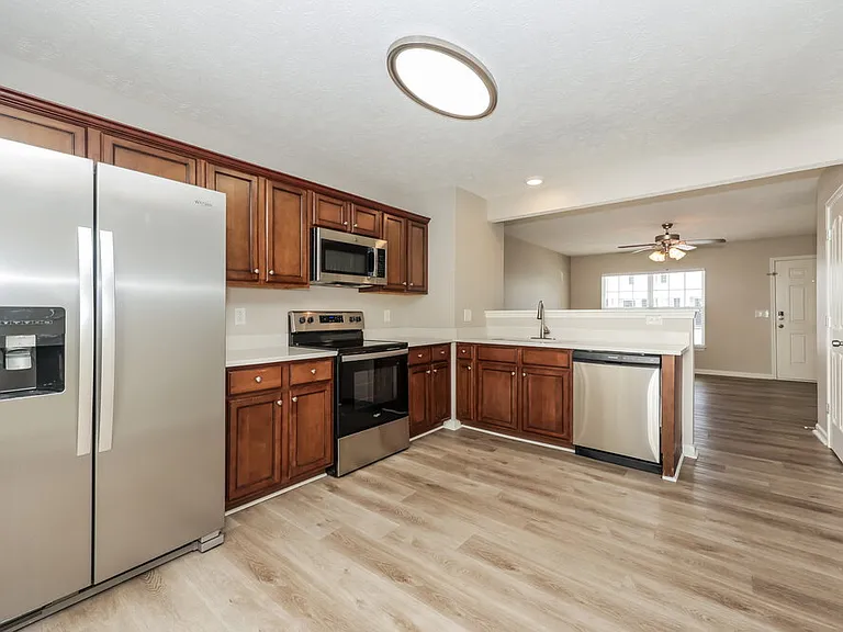 2961 S Rutherford Blvd #B7 — Photo 8