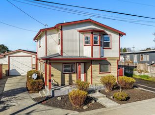 3402 California St, Eureka, CA 95503