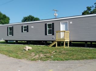 804 W 15th St, Muncie, IN 47302