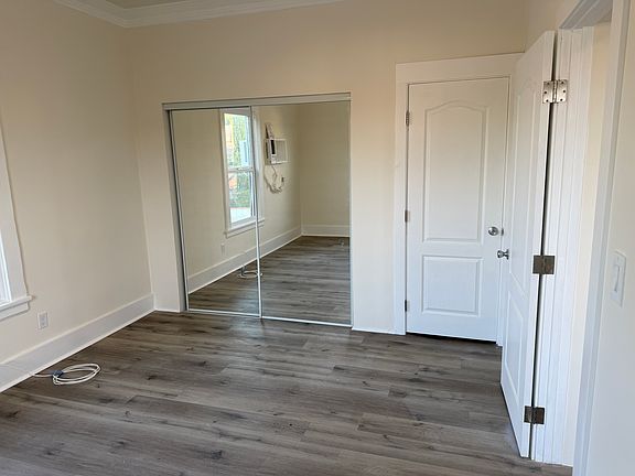 2nd image of 3222 La Cienega Ave APT 204