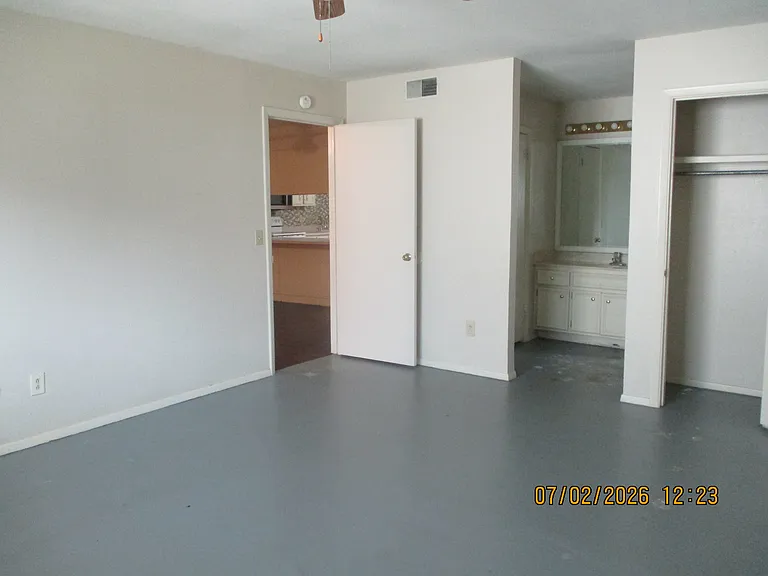 Room 4