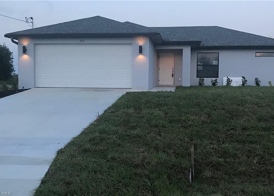 1st image of 925 NW 13th Ave