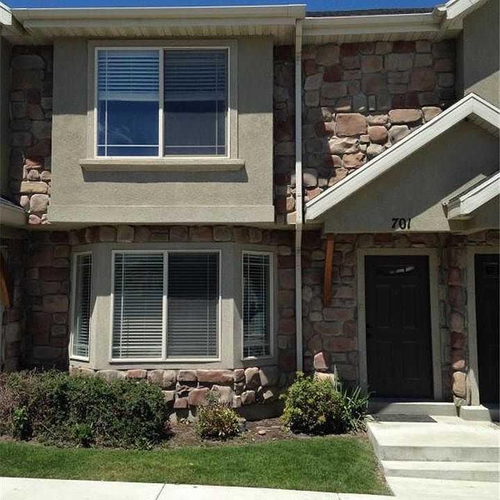 1st image of 701 N Black Horse Dr