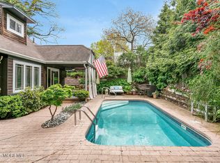 85 Valley Ave, Highlands, NJ 07732