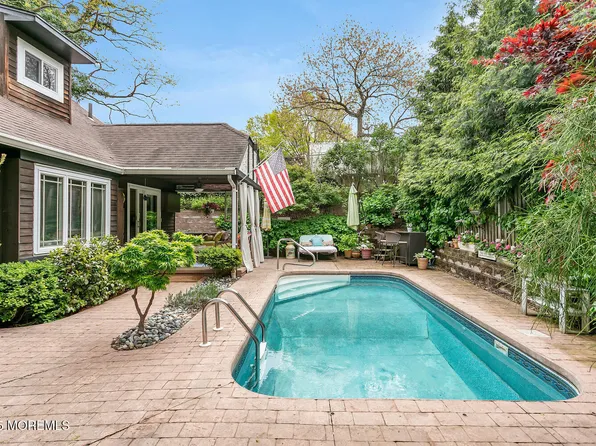 85 Valley Ave, Highlands, NJ 07732