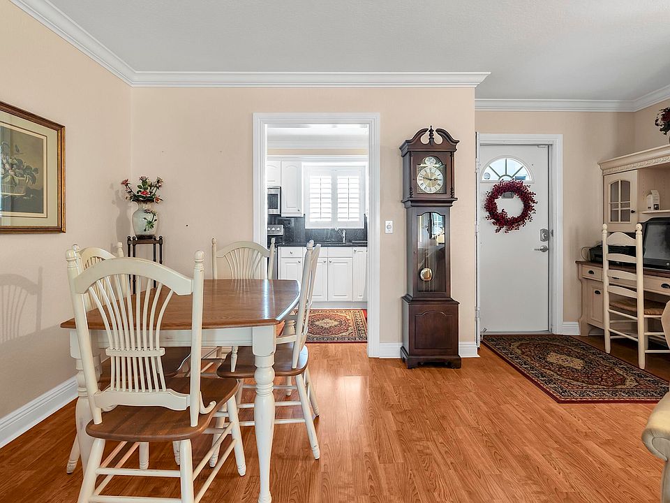 1st image of 2930 Crosley Drive E #M