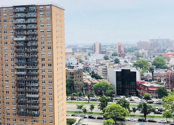 5th image of 440 Neptune Ave #17L