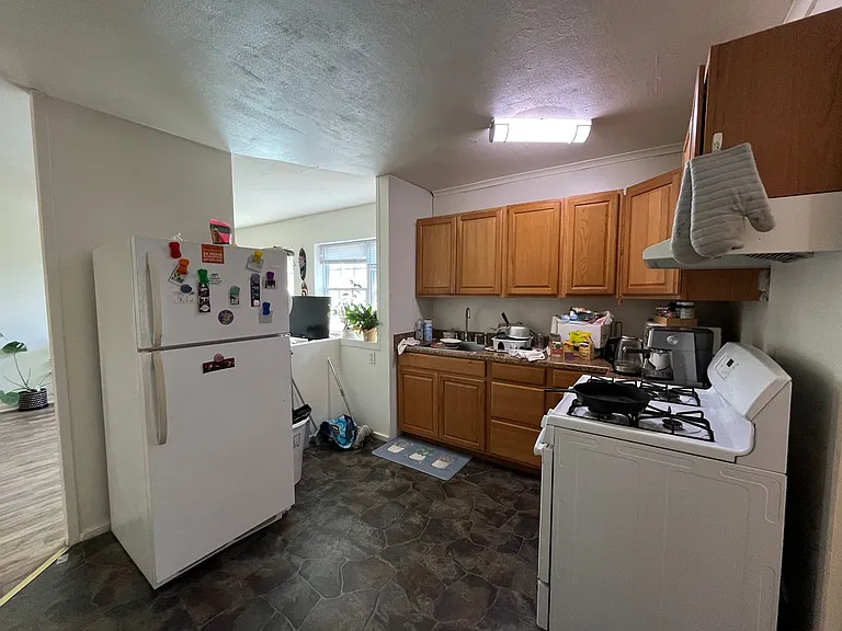 934 Stewart Ave — Photo 38