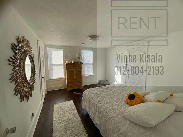1312 Elston St #2 — Photo 8