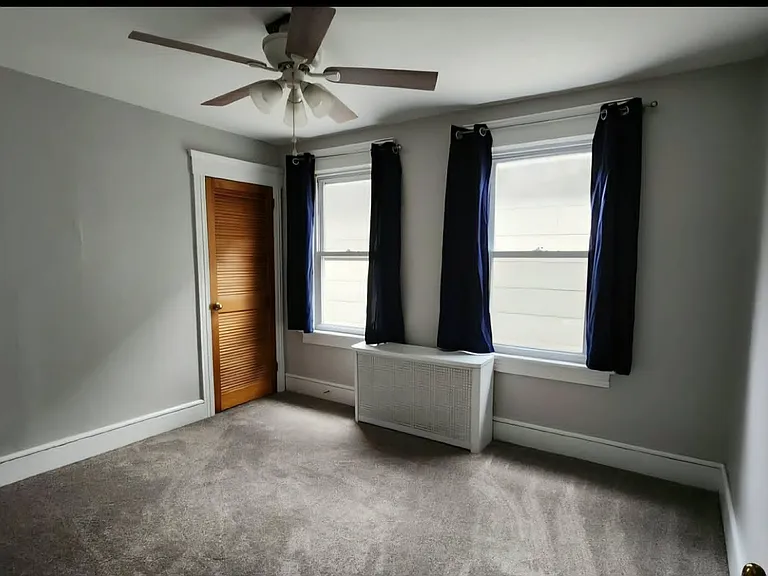20 S Loveland Ave — Photo 9