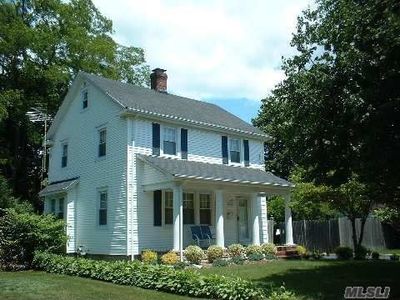 7 Manor Pl, Huntington Station, NY, 11746