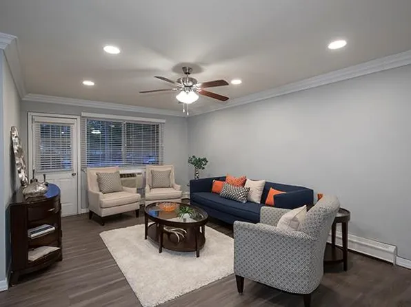 Fairfield at New England Village