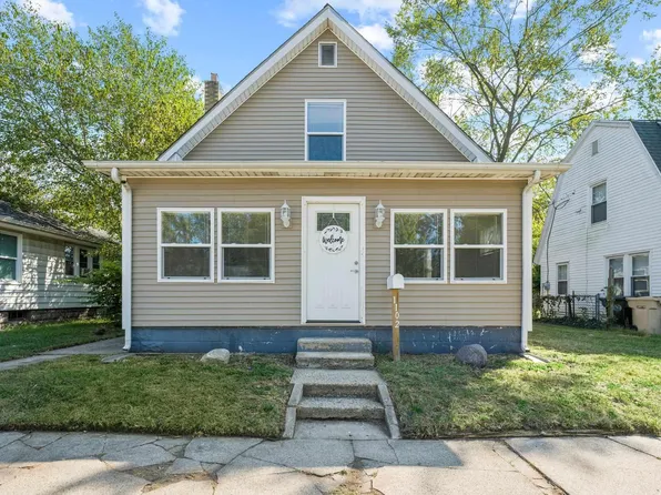 1102 S 34th St, South Bend, IN 46615