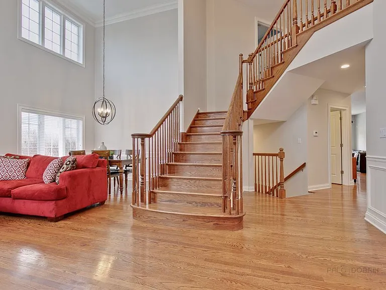 1438 Butler Ct — Photo 5