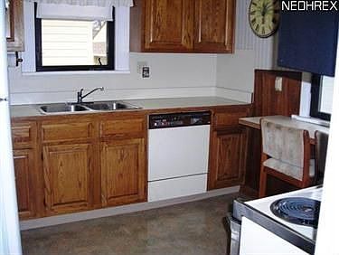 2nd image of 1526 Prospect Ave