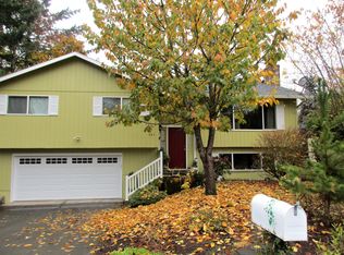 825 NW Freeman Ct, Hillsboro, OR