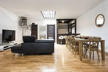 Rented by Gazal International Brokerage Group