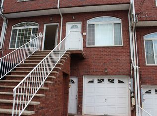19 Jake Ct, Staten Island, NY 10304