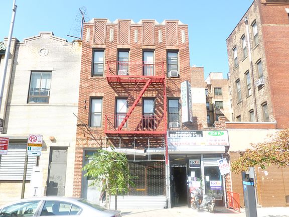 3rd image of 325 Empire Blvd