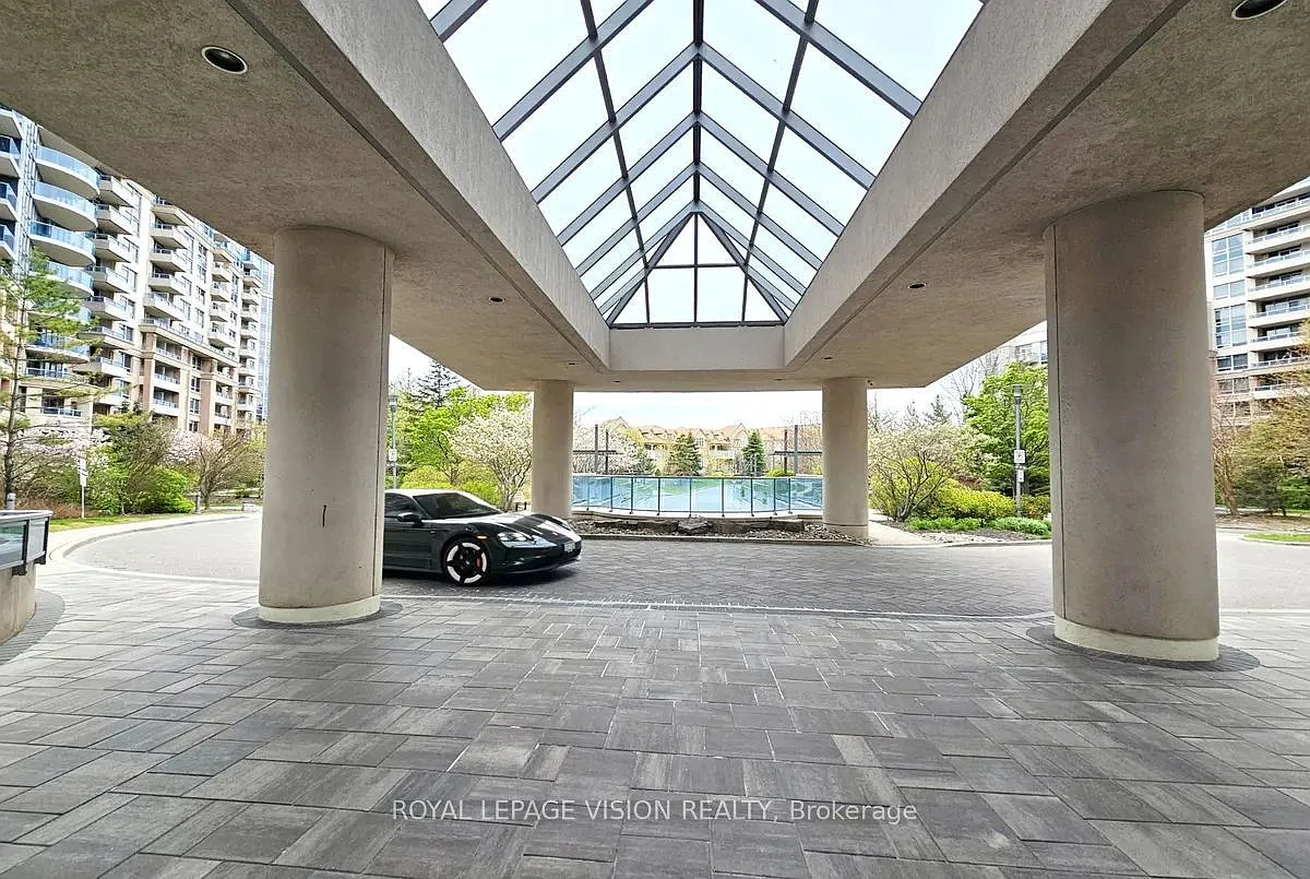 3 bed, $3,100 — Photo 4