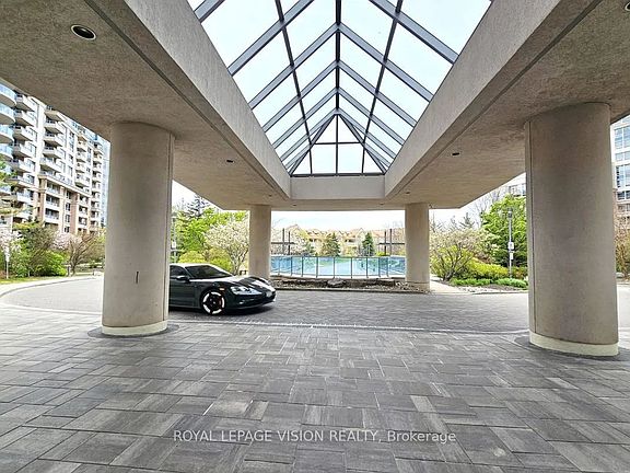 4th image of 33 Cox Blvd #1528
