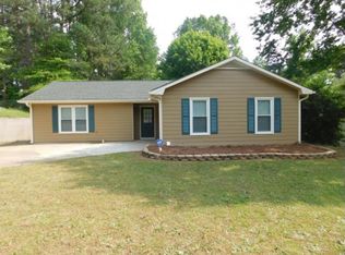 8486 Alden Dr, Riverdale, GA 30274