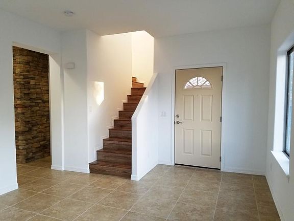 4th image of 12115 N 66th Ave