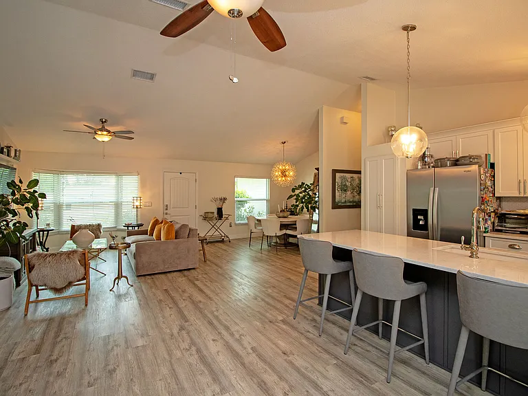 9540 Sun Isle Dr NE — Photo 7