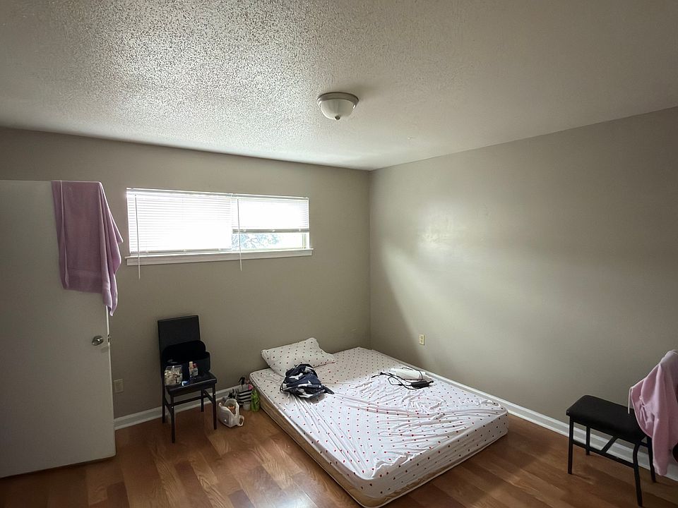 1st image of 4696 Cotton Dr