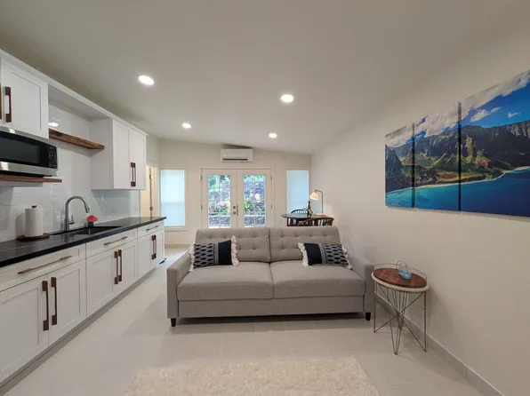 (undisclosed Address), Kailua, HI 96734
