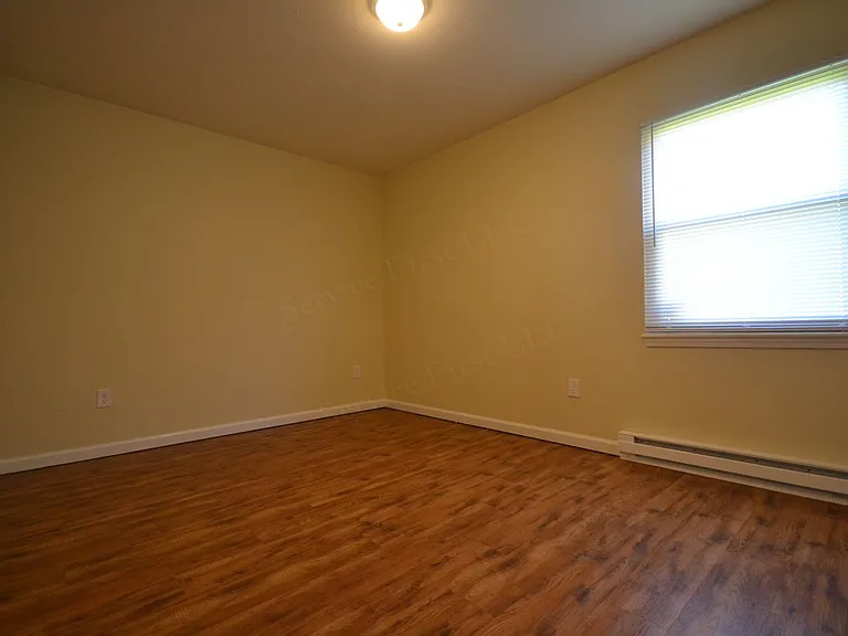 511 Church St — Photo 20