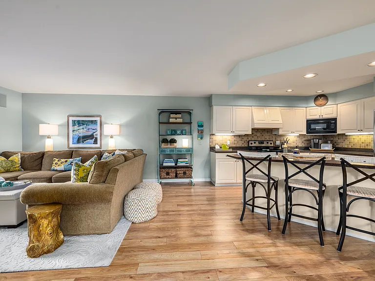 1750 E Lakeshore Dr #151 — Photo 13