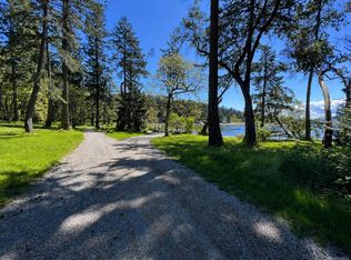 212 Captain Morgans Blvd, Nanaimo, BC V9R 6R1