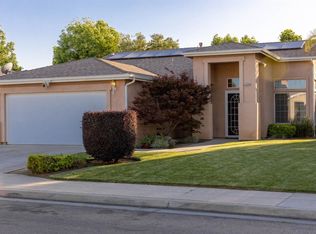 2106 Williams Ave, Clovis, CA 93611