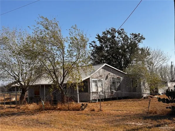 30034 Couch Ave, Hargill, TX 78549