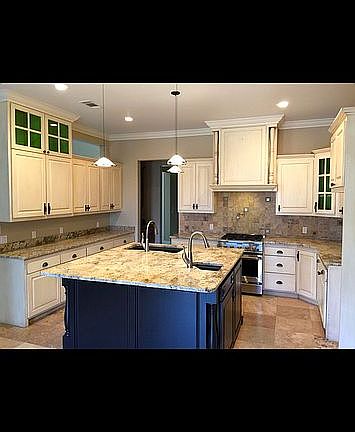 2nd image of 1009 Stone Creek Dr