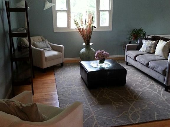 3rd image of 3759 Hermosa Dr