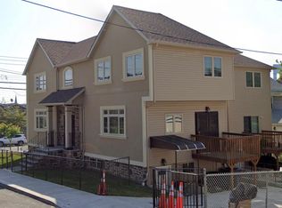 6 Thompson Pl FLOOR 1, Staten Island, NY 10305