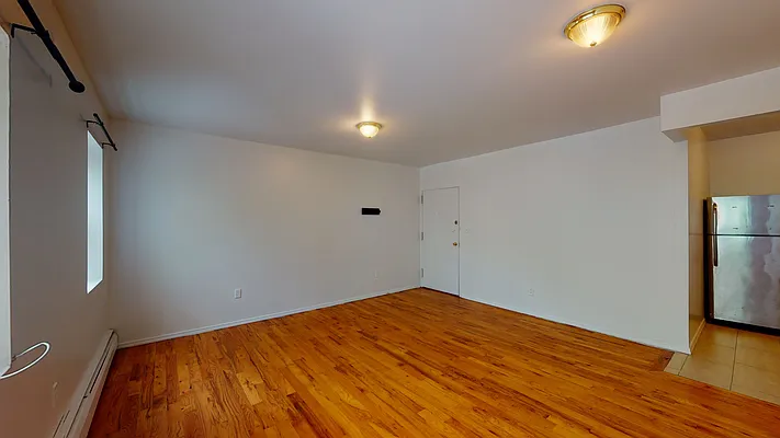 Rented by Evergreen Realty & Investments | media 30