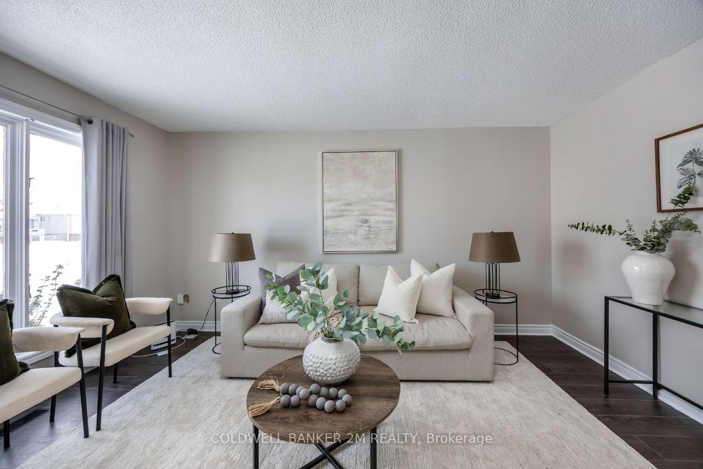 63 Lori Blvd, Kawartha Lakes, ON - View 4