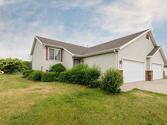 3rd image of 513 Reena Ave