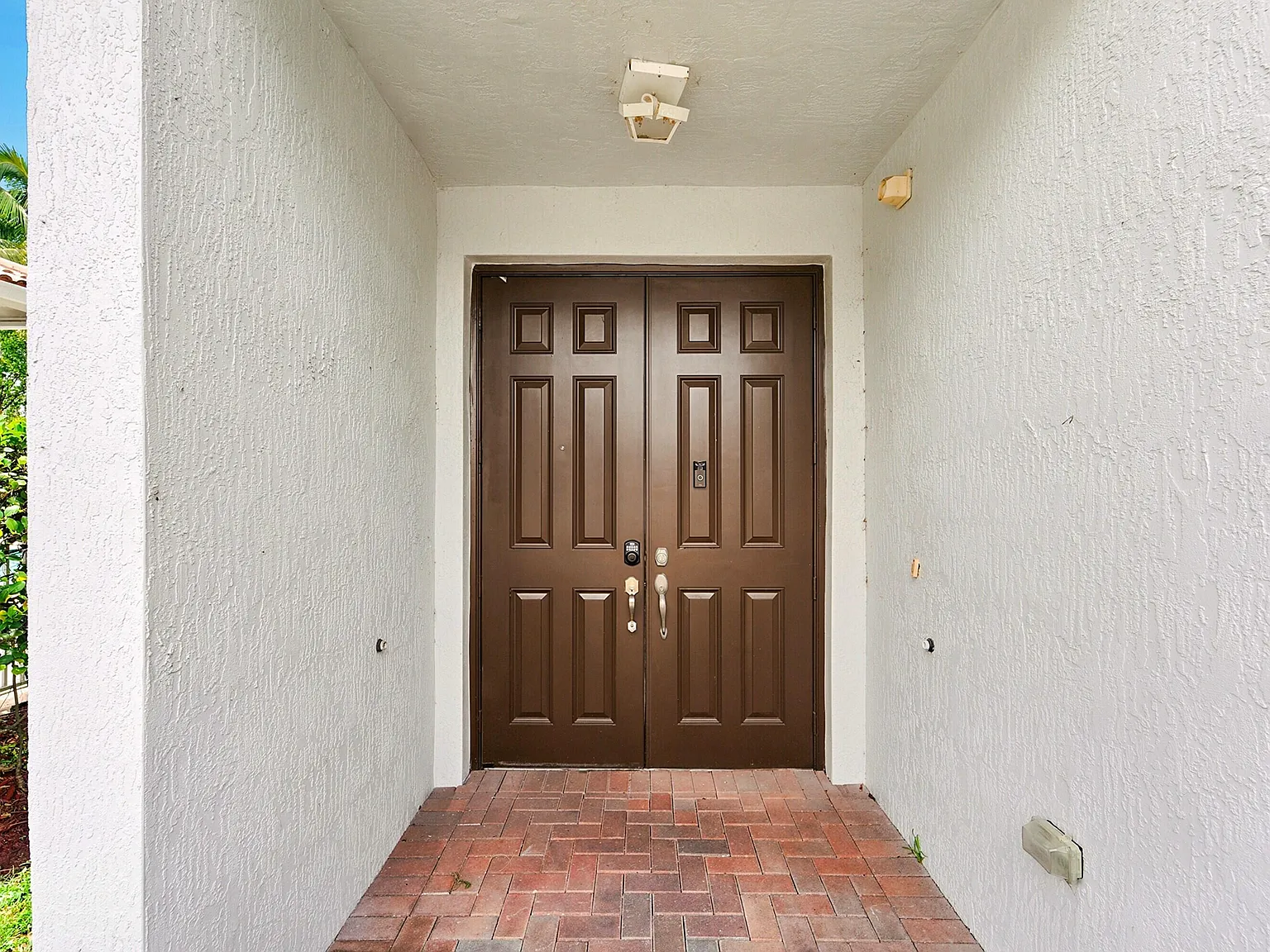 3 bed, 2.5 bath, 1688 sqft, $2,850 — Photo 4