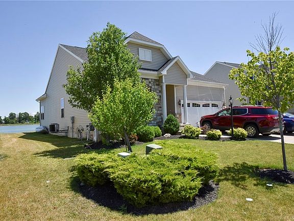 2nd image of 43 Skylark Ln