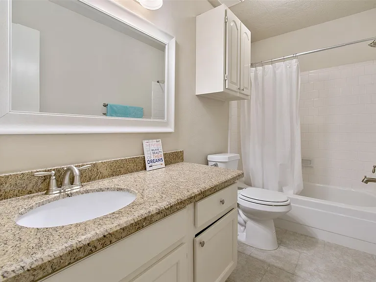 75 Fallshire Dr — Photo 14