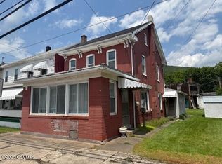 633 Center St, Coal Township, PA
