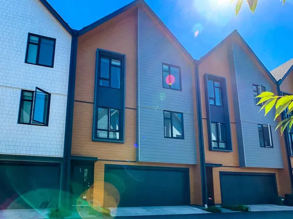 16685 25th Ave #48, Surrey, BC V3Z 0Z4