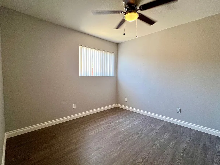 225 E 1st St. — Photo 6