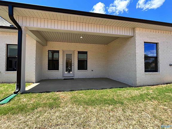 2nd image of 440 Tillane Park Cir