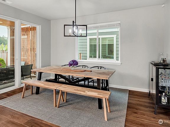 5th image of 22649 SE 275th Place