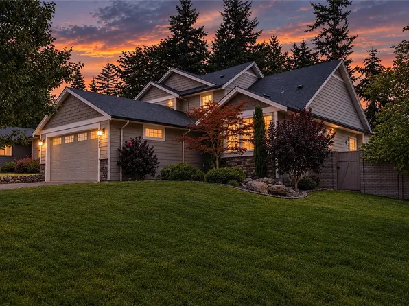 2763 Fife Pl, Courtenay, BC V9N 4A6